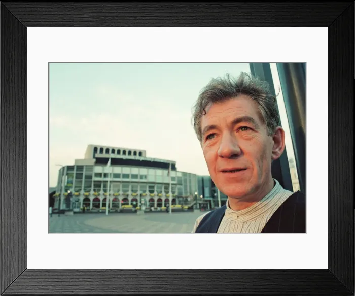 Framed Print : Sir Ian McKellen, actor, at the Birmingham Repertory Theatre, Birmingham, The Midlands