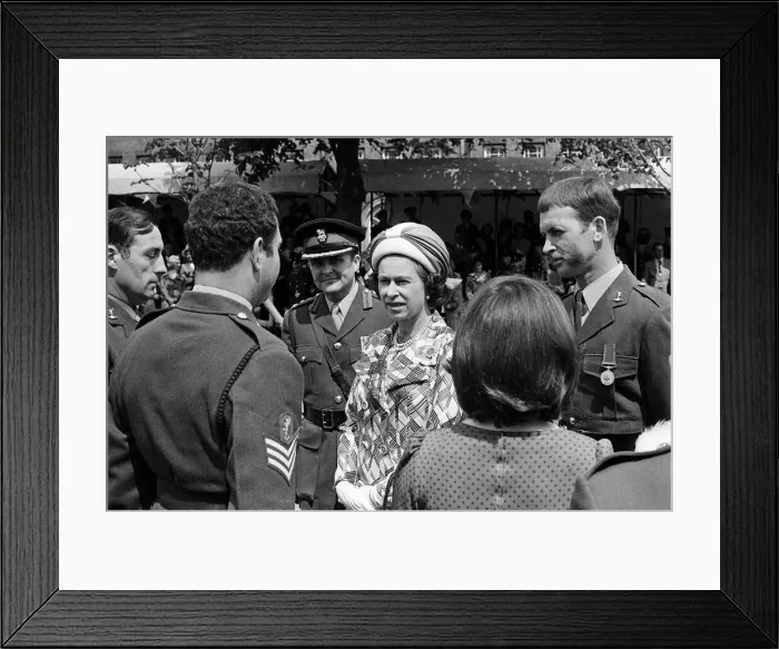 Framed Print : Queen Elizabeth II visiting Royal Signals, Catterick, Richmondshire, North Yorkshire Framed Print : Queen Elizabeth II visiting Royal Signals, Catterick, Richmondshire, North Yorkshire