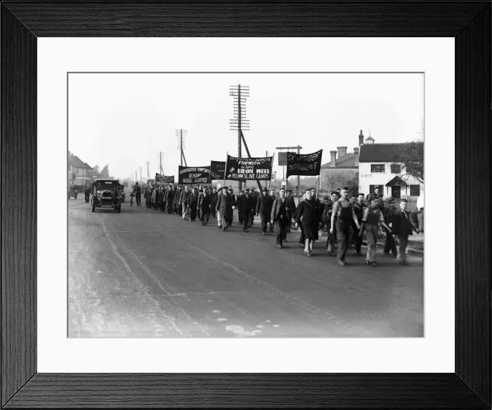 Framed Print : National Unemployed Workers Movement (NUWM) Hunger March seen here making its way through Framed Print : National Unemployed Workers Movement (NUWM) Hunger March seen here making its way through
