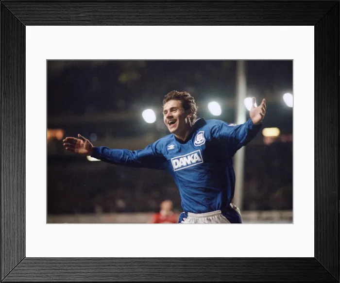 Framed Print : English Premier League match at Goodison Park. Everton 4 v Middlesbrough 0 Framed Print : English Premier League match at Goodison Park. Everton 4 v Middlesbrough 0
