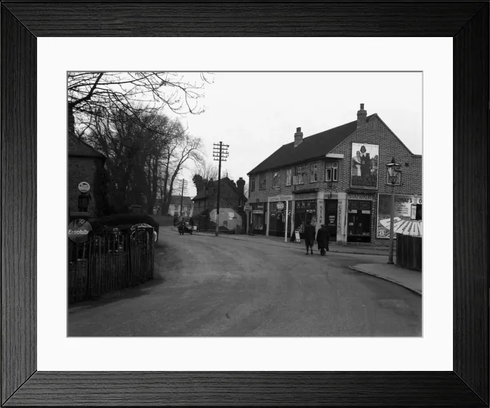 Framed Print : Cowley High Street Dellfield parade 15th February 1935