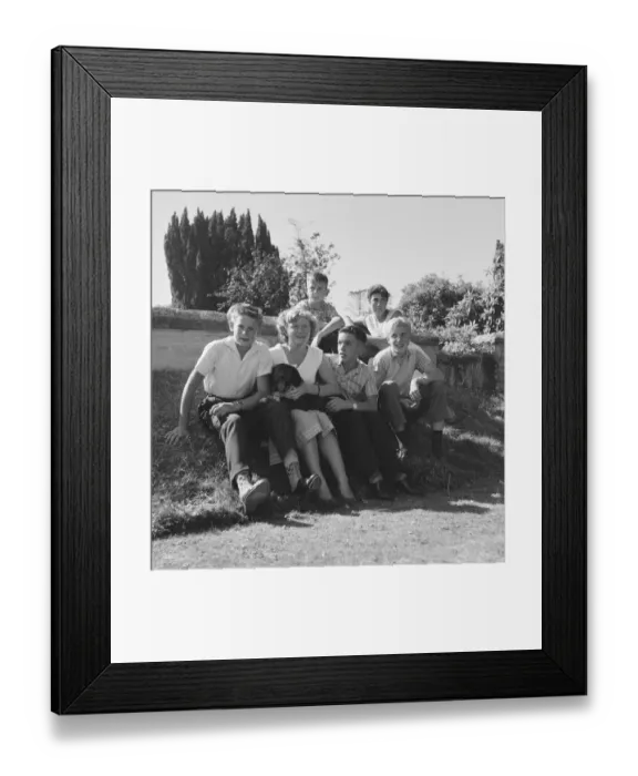 Framed Print : Pestalozzi Village for Children in Sedlescombe, East Sussex, 24th August 1959 Framed Print : Pestalozzi Village for Children in Sedlescombe, East Sussex, 24th August 1959