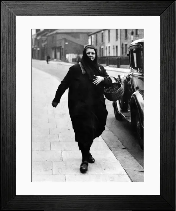 Framed Print : A woman shopper in Manchester. Circa 1936 Framed Print : A woman shopper in Manchester. Circa 1936