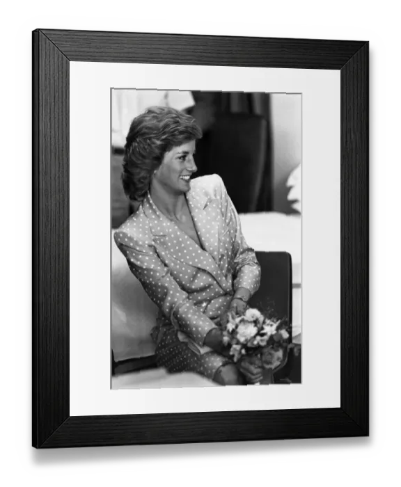 Framed Print : Princess Diana, HRH The Princess of Wales at The Freeman Hospital in Newcastle Upon Tyne