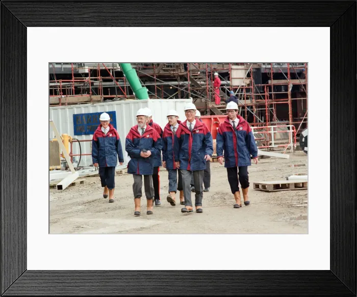Framed Print : Prince Philip, Duke of Edinburgh, at Trafalgar John Brown Offshore module yard at Port Framed Print : Prince Philip, Duke of Edinburgh, at Trafalgar John Brown Offshore module yard at Port