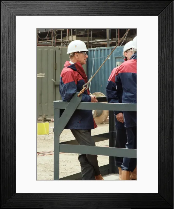 Framed Print : Prince Philip, Duke of Edinburgh, at Trafalgar John Brown Offshore module yard at Port Framed Print : Prince Philip, Duke of Edinburgh, at Trafalgar John Brown Offshore module yard at Port