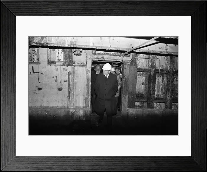 Framed Print : Prince Philip, Duke of Edinburgh, in Hartlepool to visit HMS Warrior Framed Print : Prince Philip, Duke of Edinburgh, in Hartlepool to visit HMS Warrior