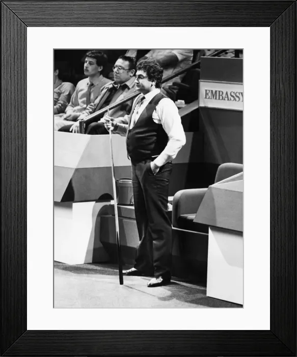 Framed Print : Snooker player Joe Johnson in action during the 1986 World Championship Semi Final match Framed Print : Snooker player Joe Johnson in action during the 1986 World Championship Semi Final match