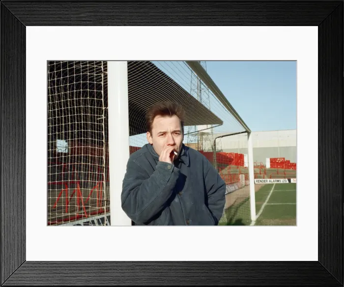 Framed Print : Bob Mortimer at Ayresome Park, Middlesbrough F. Cs football ground. Circa 1994 Framed Print : Bob Mortimer at Ayresome Park, Middlesbrough F. Cs football ground. Circa 1994