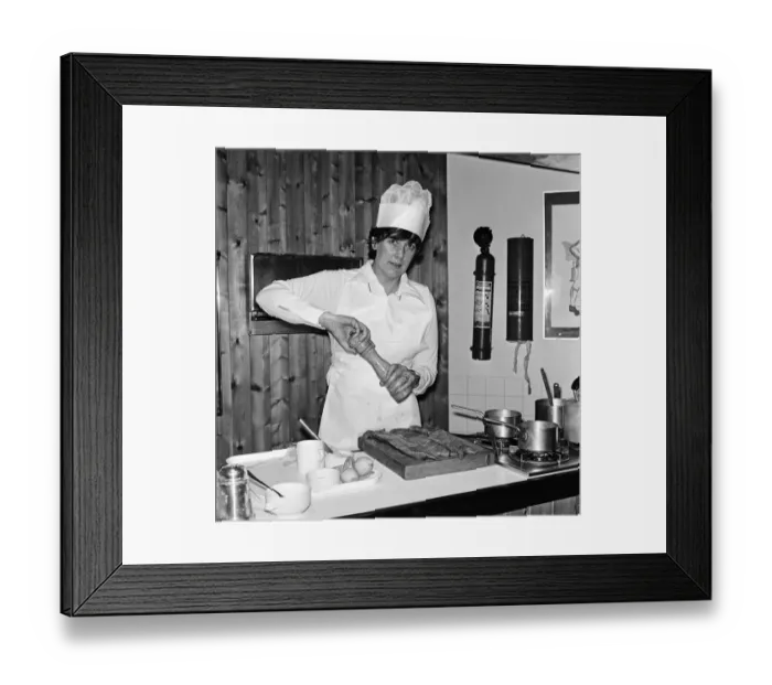 Framed Print : Prudence Leith (also known as Prue Leith) pictured in the kitchen Framed Print : Prudence Leith (also known as Prue Leith) pictured in the kitchen