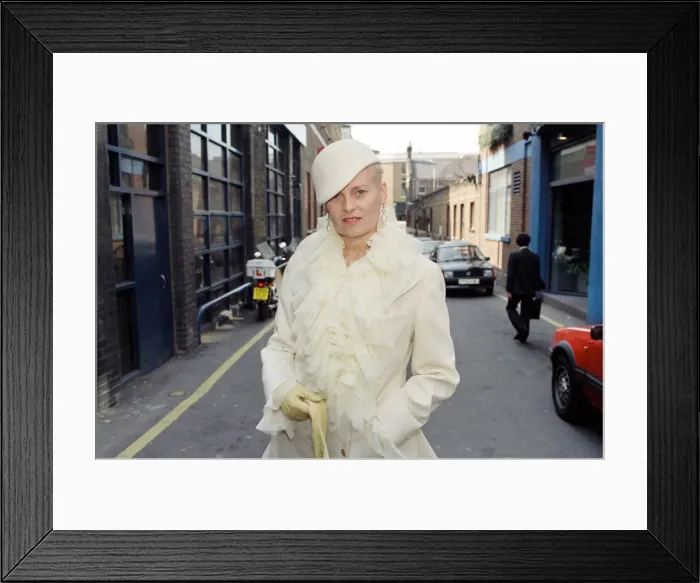 Framed Print : Vivienne Westwood, pictured outside her London office. 12th June 1992 Framed Print : Vivienne Westwood, pictured outside her London office. 12th June 1992