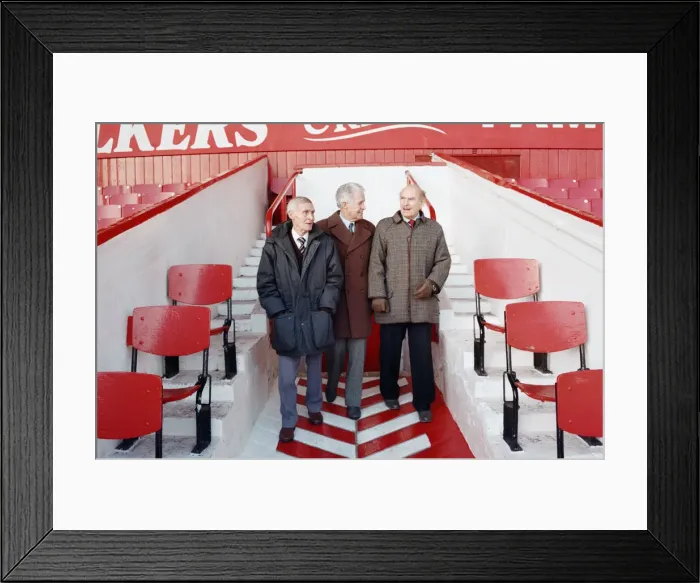 Framed Print : Three Middlesbrough legends revisit Ayresome Park, from left to right: Wilf Mannion Framed Print : Three Middlesbrough legends revisit Ayresome Park, from left to right: Wilf Mannion