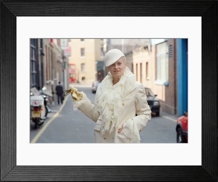 Framed Print : Vivienne Westwood, pictured outside her London office. 12th June 1992