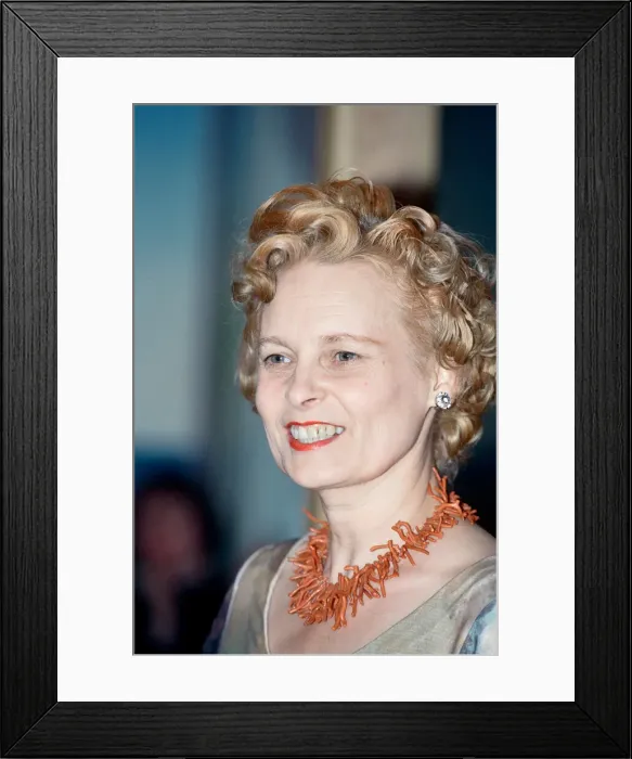 Framed Print : Vivienne Westwood at a showing of her fashion collection at Tall Orders, Soho, London