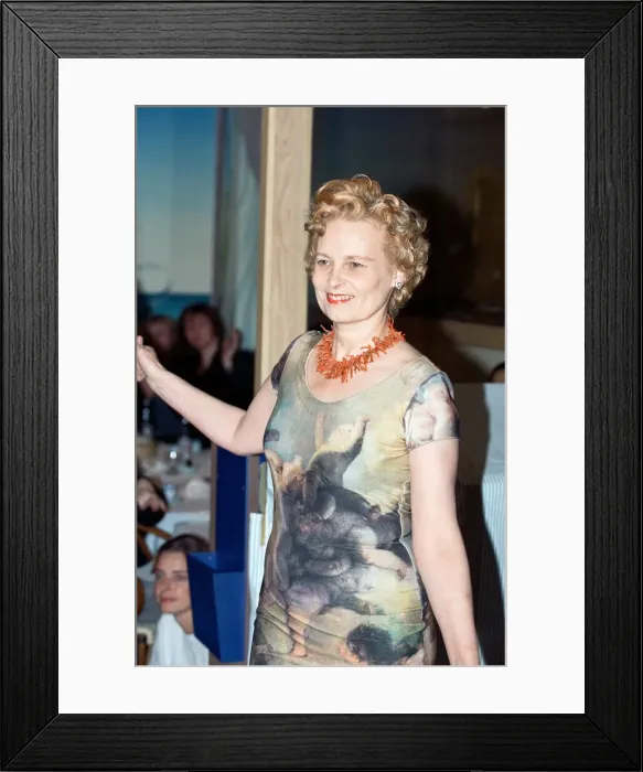 Framed Print : Vivienne Westwood at a showing of her fashion collection at Tall Orders, Soho, London Framed Print : Vivienne Westwood at a showing of her fashion collection at Tall Orders, Soho, London