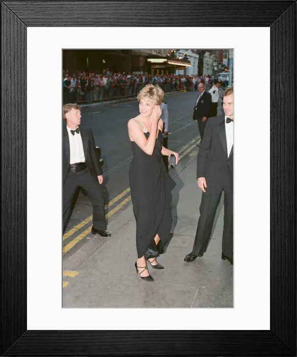 Framed Print : HRH The Princess of Wales, Princess Diana, arrives for a a performance of