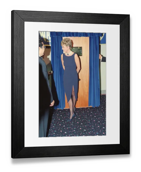 Framed Print : HRH The Princess of Wales, Princess Diana, at the new Warner West End Cinema in Leicester