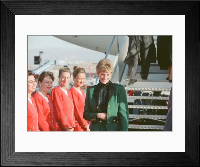 Framed Print : HRH The Princess of Wales, Princess Diana, with Virgin Atlantic CEO Richard Branson Framed Print : HRH The Princess of Wales, Princess Diana, with Virgin Atlantic CEO Richard Branson