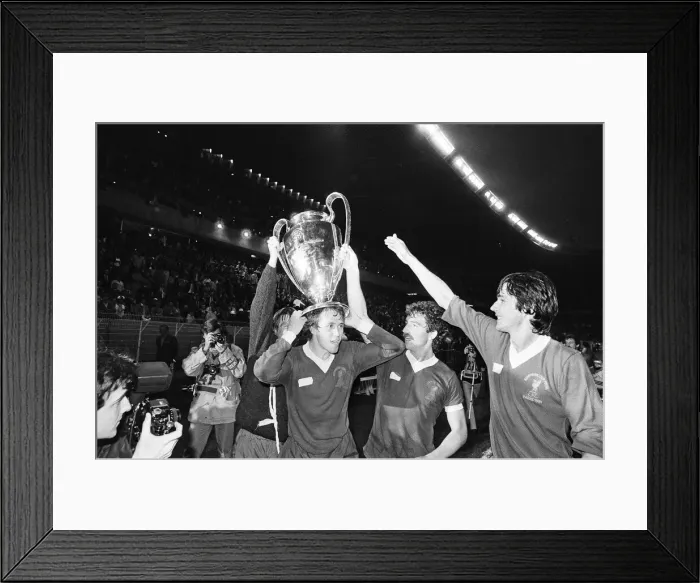 Framed Print : European Cup Final at the Parc Des Princes, Liverpool 1 v Real Madrid 0 Framed Print : European Cup Final at the Parc Des Princes, Liverpool 1 v Real Madrid 0