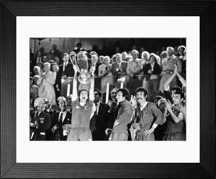 Framed Print : European Cup Final at the Parc Des Princes, Liverpool 1 v Real Madrid 0 Framed Print : European Cup Final at the Parc Des Princes, Liverpool 1 v Real Madrid 0