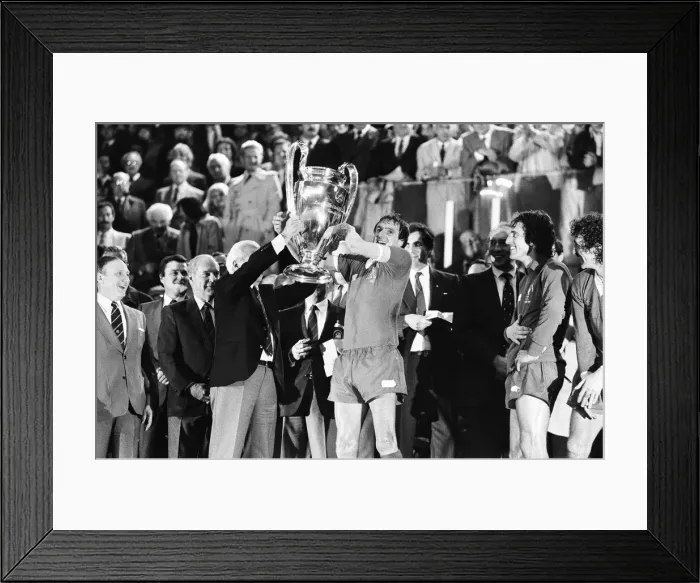 Framed Print : European Cup Final at the Parc Des Princes, Liverpool 1 v Real Madrid 0 Framed Print : European Cup Final at the Parc Des Princes, Liverpool 1 v Real Madrid 0