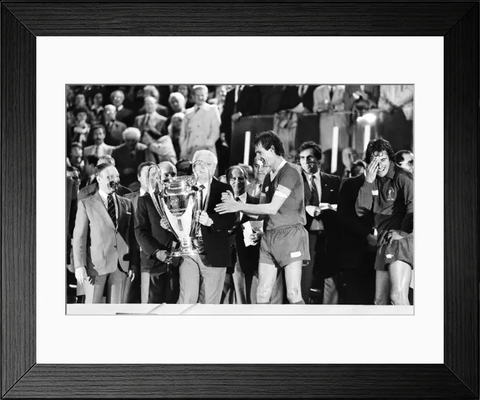 Framed Print : European Cup Final at the Parc Des Princes, Liverpool 1 v Real Madrid 0 Framed Print : European Cup Final at the Parc Des Princes, Liverpool 1 v Real Madrid 0
