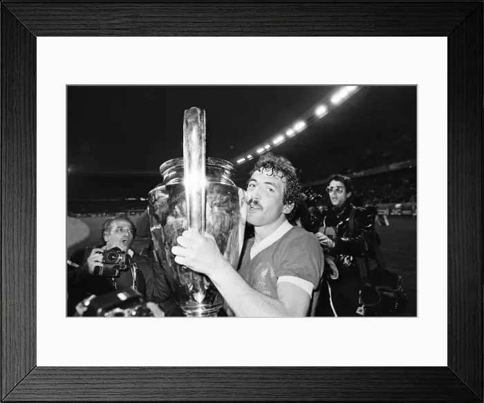 Framed Print : European Cup Final at the Parc Des Princes, Liverpool 1 v Real Madrid 0 Framed Print : European Cup Final at the Parc Des Princes, Liverpool 1 v Real Madrid 0