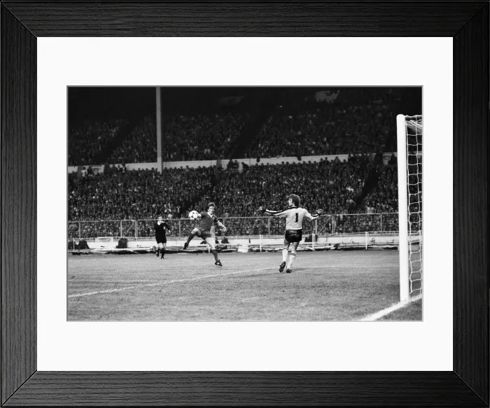 Framed Print : 1978 European Cup Final at Wembley Stadium, Club Brugge 0 v Liverpool 1 Framed Print : 1978 European Cup Final at Wembley Stadium, Club Brugge 0 v Liverpool 1
