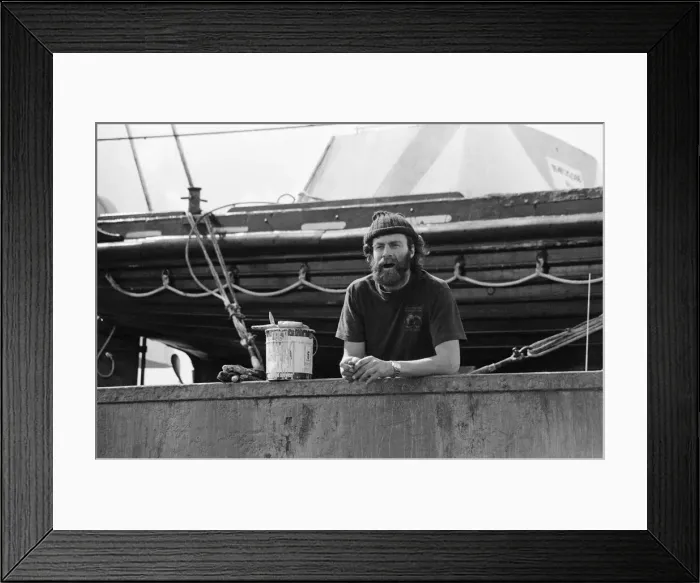 Framed Print : The Transglobe Expedition returns home. Sir Ranulph Fiennes aboard the Transglobe Framed Print : The Transglobe Expedition returns home. Sir Ranulph Fiennes aboard the Transglobe