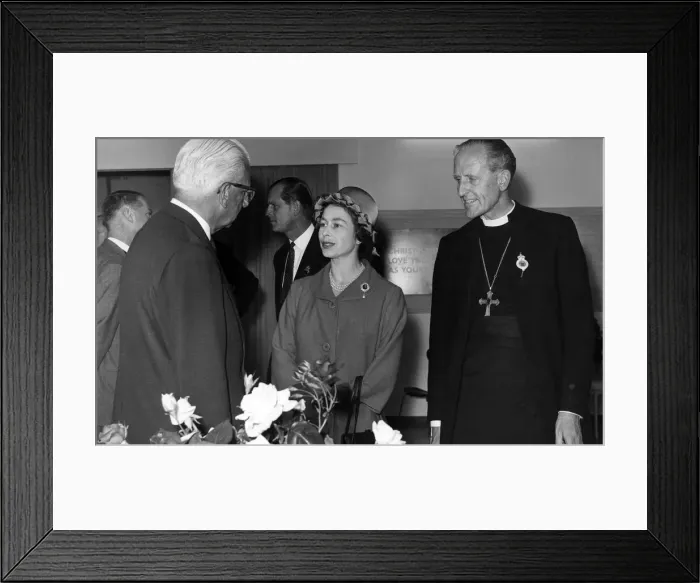 Framed Print : The Queen in the Church of England Pavilion with the Bishop of Coventry Dr Cuthbert