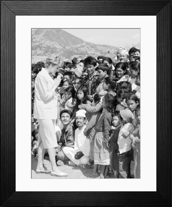 Framed Print : HRH The Princess of Wales, Princess Diana, in Nepal. The Princess visited Framed Print : HRH The Princess of Wales, Princess Diana, in Nepal. The Princess visited