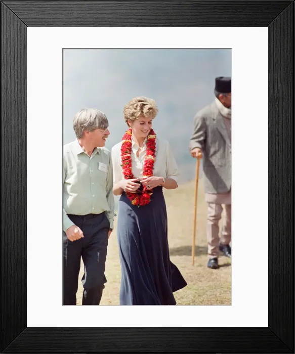 Framed Print : HRH The Princess of Wales, Princess Diana, in Nepal. The Princess visited Framed Print : HRH The Princess of Wales, Princess Diana, in Nepal. The Princess visited