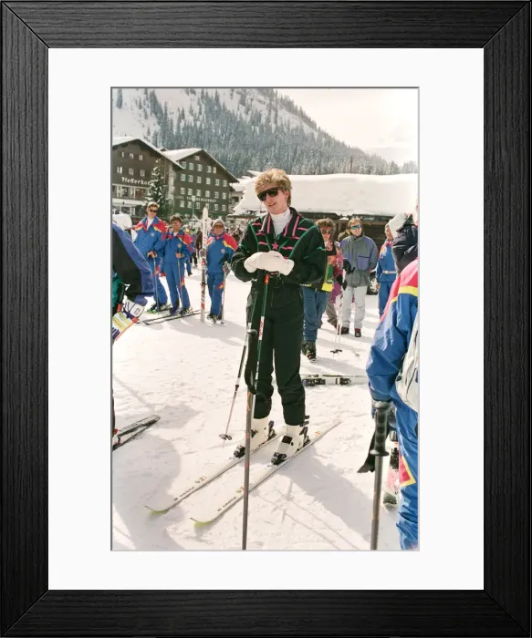 Framed Print : HRH The Princess of Wales, Princess Diana, on her skiing holiday at The Austrian Ski