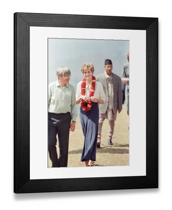 Framed Print : HRH The Princess of Wales, Princess Diana, in Nepal. The Princess visited Framed Print : HRH The Princess of Wales, Princess Diana, in Nepal. The Princess visited