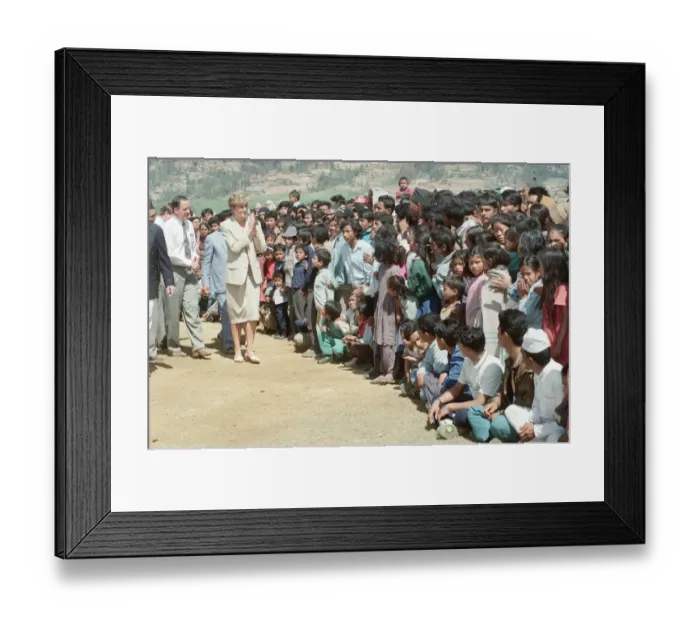 Framed Print : HRH The Princess of Wales, Princess Diana, in Nepal. The Princess visited Framed Print : HRH The Princess of Wales, Princess Diana, in Nepal. The Princess visited