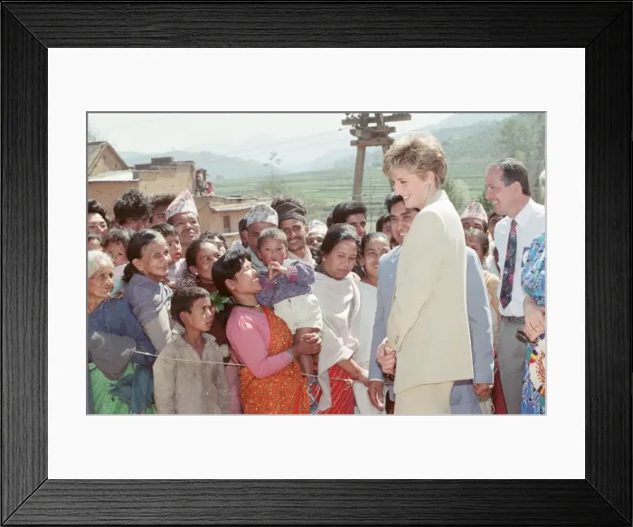 Framed Print : HRH The Princess of Wales, Princess Diana, in Nepal. The Princess visited Framed Print : HRH The Princess of Wales, Princess Diana, in Nepal. The Princess visited