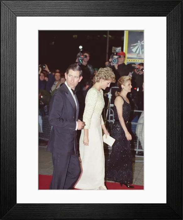 Framed Print : HRH The Princess of Wales, Princess Diana, with her husband Prince Charles arrive Framed Print : HRH The Princess of Wales, Princess Diana, with her husband Prince Charles arrive
