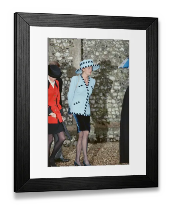 Framed Print : HRH The Princess of Wales, Princess Diana, attends the wedding of Hon Harry Herbert Framed Print : HRH The Princess of Wales, Princess Diana, attends the wedding of Hon Harry Herbert