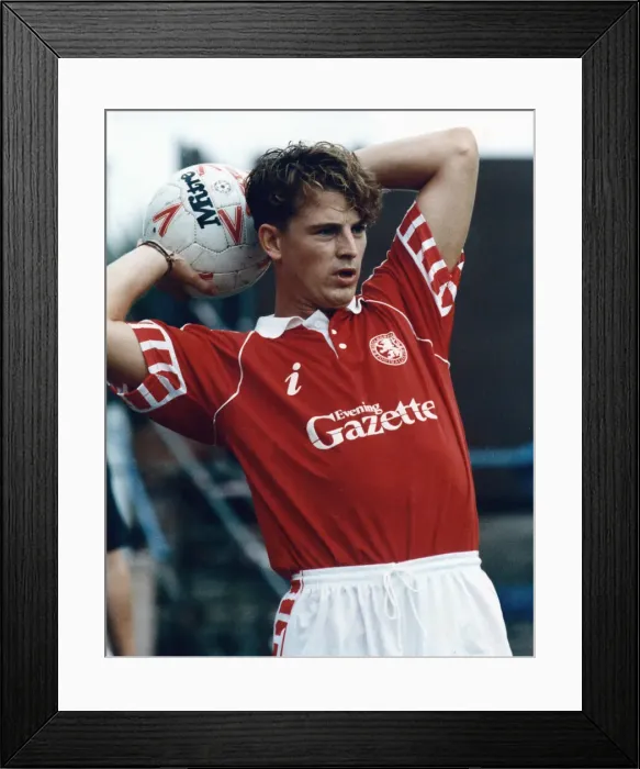 Framed Print : Middlesbrough player Colin Cooper in action 1991 Framed Print : Middlesbrough player Colin Cooper in action 1991