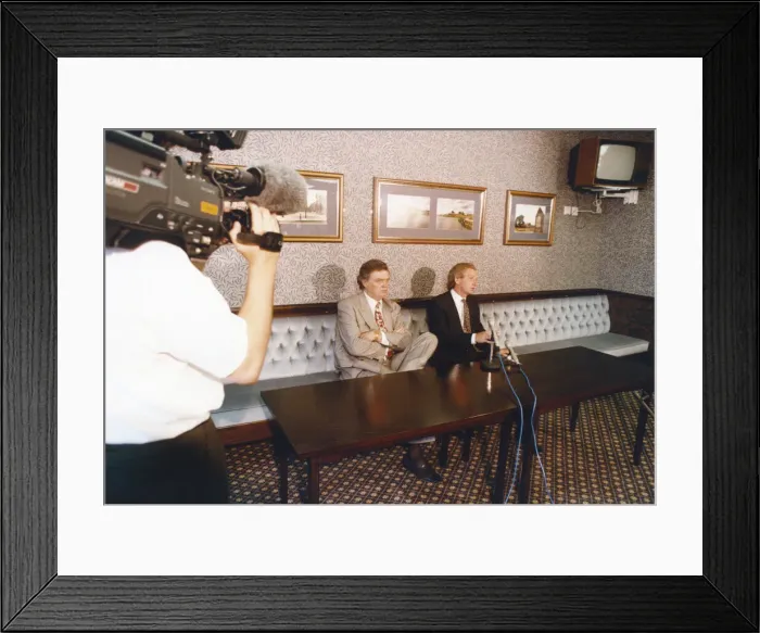 Framed Print : Middlesbrough manager Lennie Lawrence is unveiled to the press as the teams new manager Framed Print : Middlesbrough manager Lennie Lawrence is unveiled to the press as the teams new manager