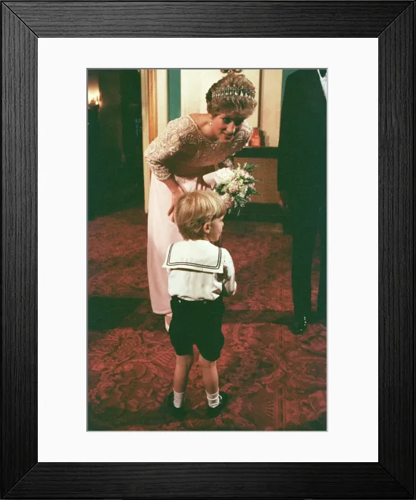 Framed Print : HRH The Princess of Wales, Princess Diana, at Covent Garden, London, April 1992