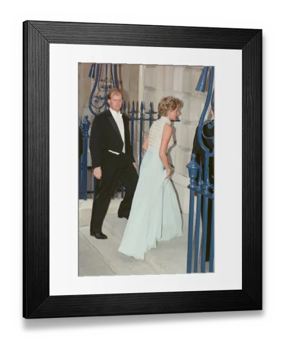 Framed Print : HRH The Princess of Wales, Princess Diana, arrives at Spencer House in London in a Framed Print : HRH The Princess of Wales, Princess Diana, arrives at Spencer House in London in a