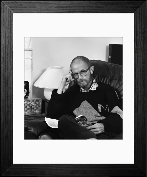 Framed Print : Actor Douglas Lambert at home in North London, Doug is dying from AIDS. 31st October 1986 Framed Print : Actor Douglas Lambert at home in North London, Doug is dying from AIDS. 31st October 1986