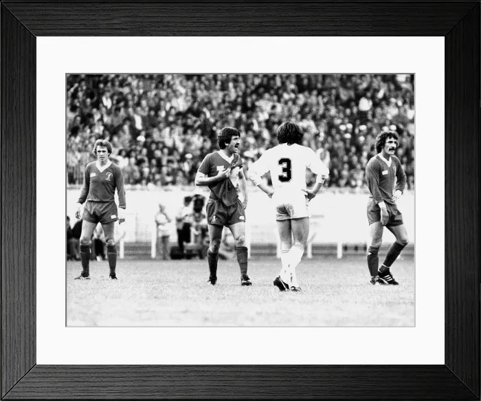 Framed Print : European Cup Final at the Parc Des Princes. Liverpool 1 v Real Madrid 0 Framed Print : European Cup Final at the Parc Des Princes. Liverpool 1 v Real Madrid 0