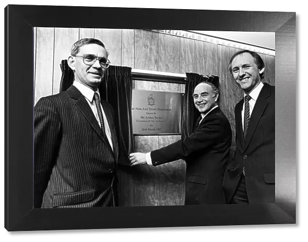 Arthur Taylor, the Chairman of Newcastle Health Authority unveils the plaque at the new