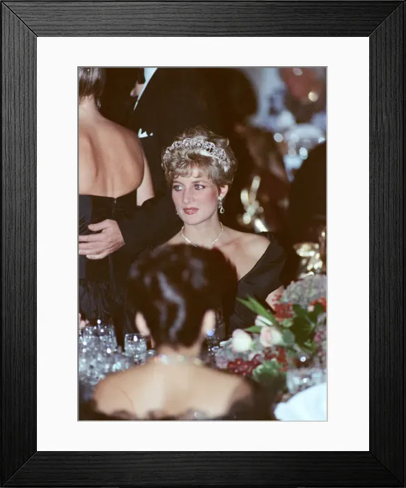 Framed Print : HRH The Princess of Wales, Princess Diana, attends a gala dinner at the Royal York Framed Print : HRH The Princess of Wales, Princess Diana, attends a gala dinner at the Royal York