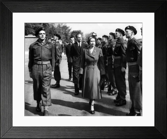 Framed Print : Princess Elizabeth (later Queen Elizabeth II) and Prince Philip Duke of Edinburgh Framed Print : Princess Elizabeth (later Queen Elizabeth II) and Prince Philip Duke of Edinburgh