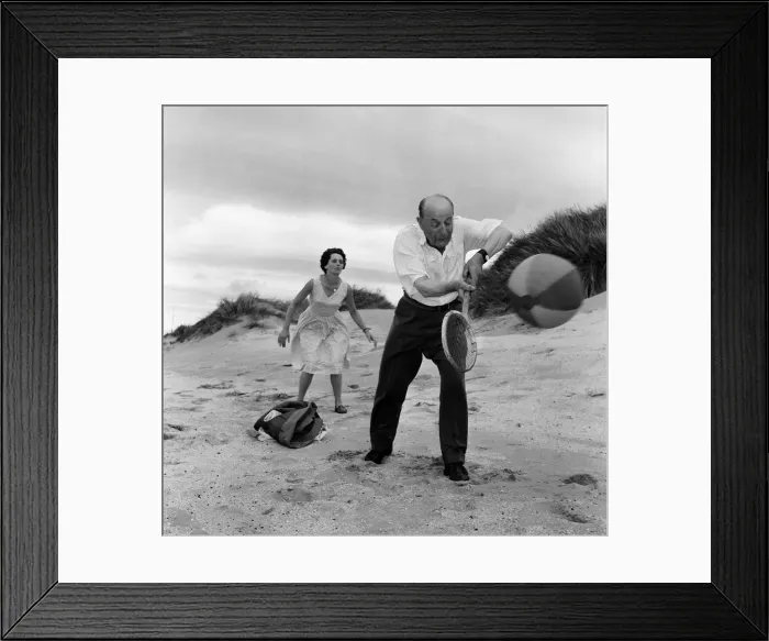 Framed Print : Russell Smith of Southport shows just how fit you can be at 80 Framed Print : Russell Smith of Southport shows just how fit you can be at 80
