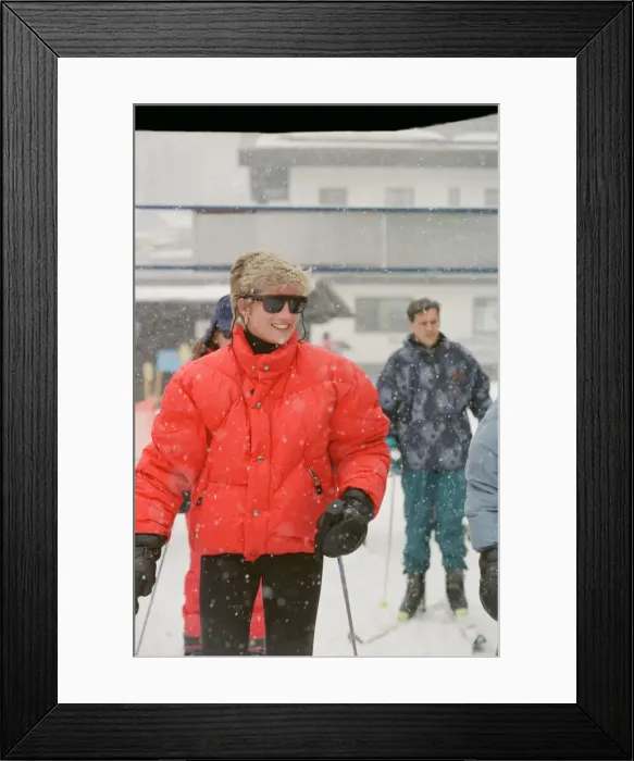 Framed Print : HRH The Princess of Wales, Princess Diana, on he ski holiday to Lech, Austria