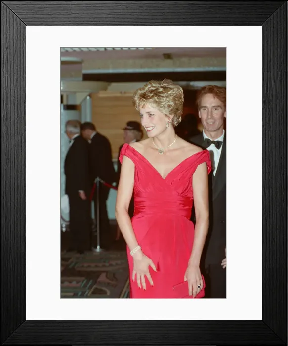 Framed Print : HRH The Princess of Wales, Princess Diana, at Odeon Cinema in London to attend Framed Print : HRH The Princess of Wales, Princess Diana, at Odeon Cinema in London to attend